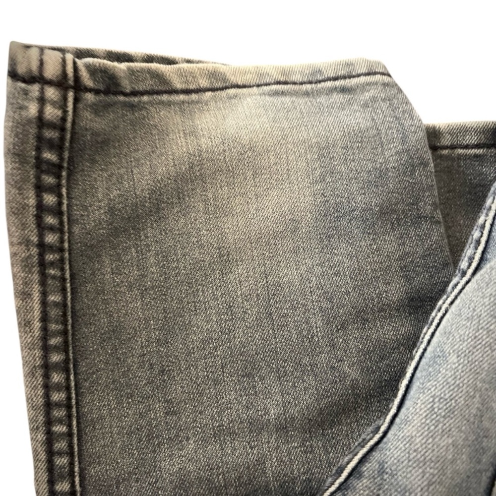 (Boys) DKNY jeans Size 16 - Picture 3 of 13